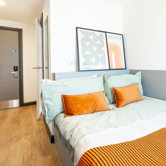 2 Bedroom Apartment - Image 3